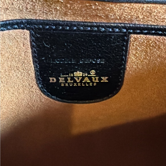 Authentic Delvaux Madame PM Black Leather Clutch - Quiet Luxury - Picture 4 of 7